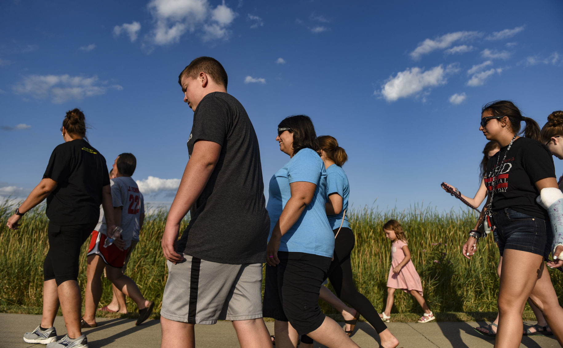 080719-qct-humanchain-04.jpg